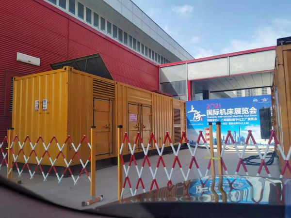 尼玛出租发电机-柴油发电机和汽油发电机哪个更好一些？