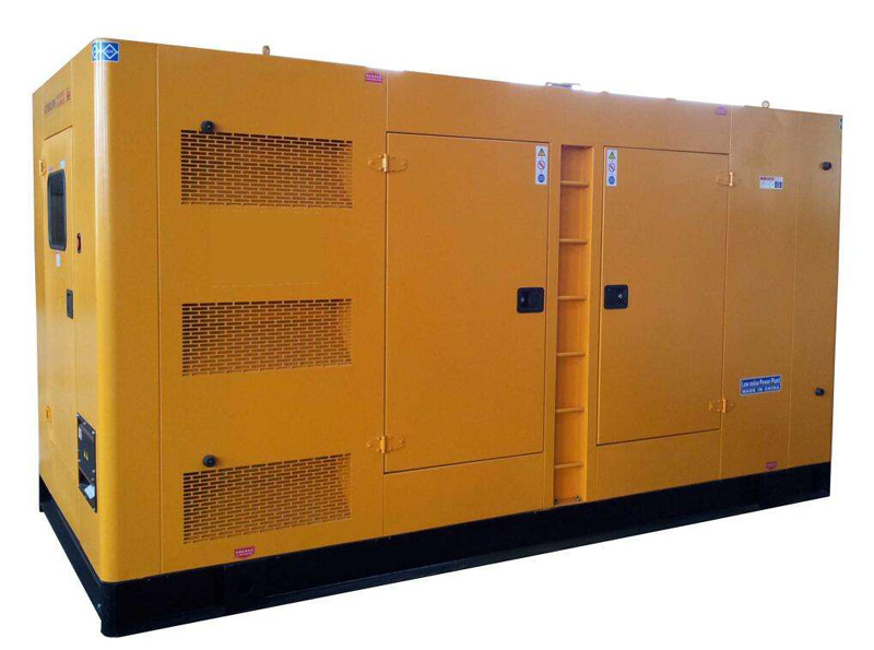 尼玛租赁发电机-柴油发电机组散热水箱里水里有机油是怎么回事？