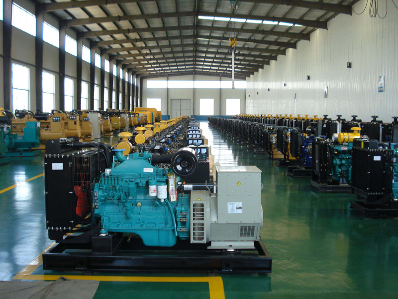 尼玛租赁发电机-柴油发电机组冒蓝烟、冒黑烟、冒白烟故障分析