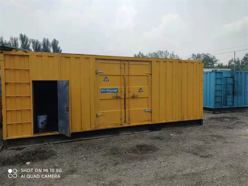 尼玛200KW柴油发电机组需要配备什么型号的电缆线？