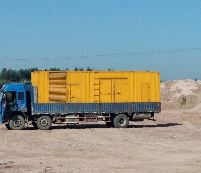 尼玛发电机出租如何判断柴油发电机冷却液是否需要更换？