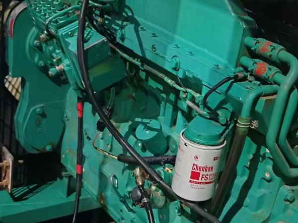 尼玛如何确定新的发电机组控制系统是否与原系统兼容？