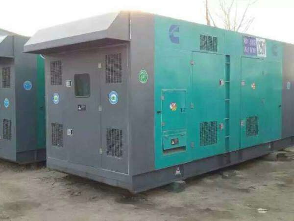 尼玛合同中关于工期延误的责任如何界定和处理？